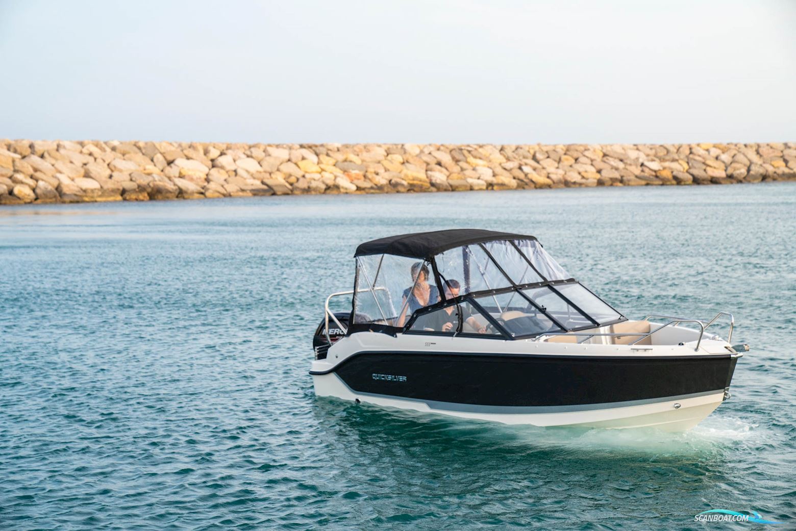 Quicksilver Activ 555 Bowrider