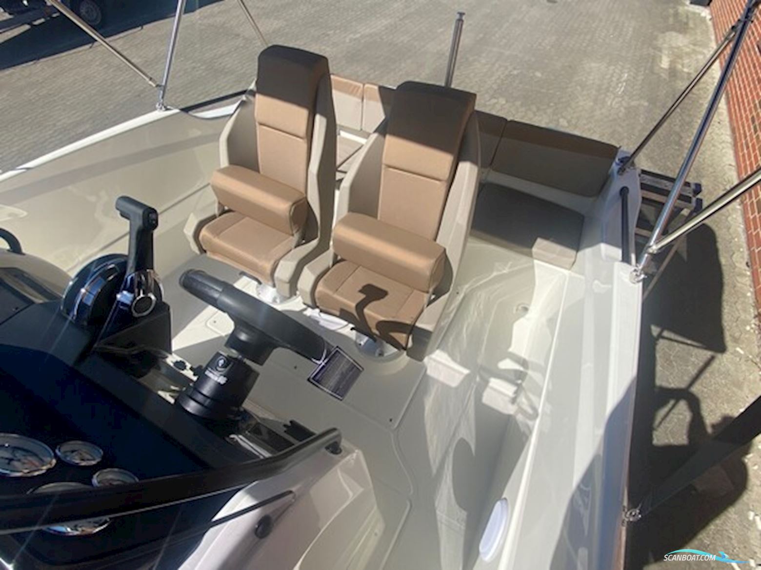 Quicksilver Activ 555 Open m/Mercury F100 hk - SOLGT !