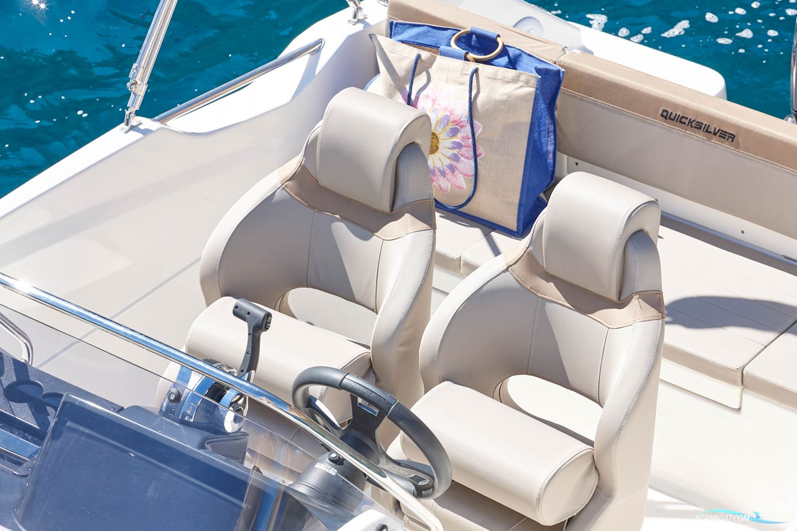 Quicksilver Activ 555 Open NY 