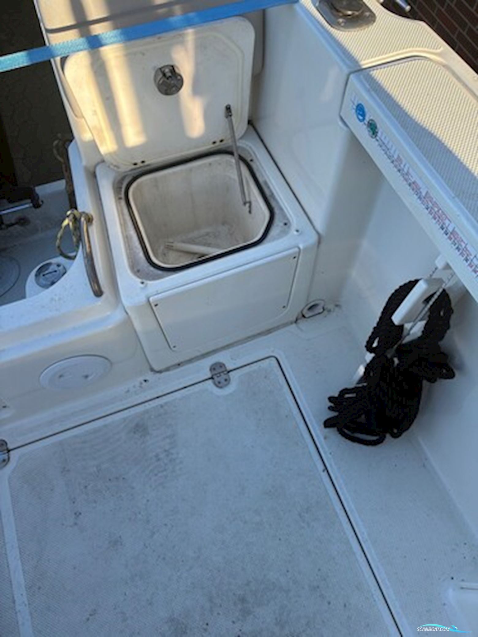 Quicksilver Activ 555 Pilothouse m/Mercury F100 hk 4-takt og Scandic trailer