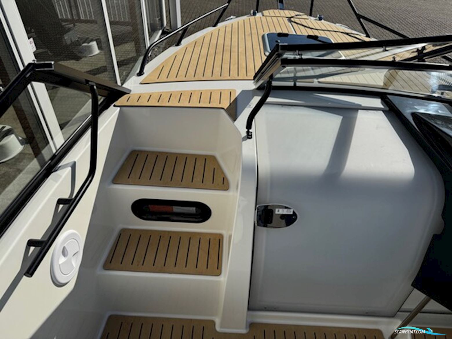Quicksilver Activ 605 Cruiser Med F150 Mercury-Efi 3,0L XL CF 4 Takt Exclusive Jubilæumsmodel