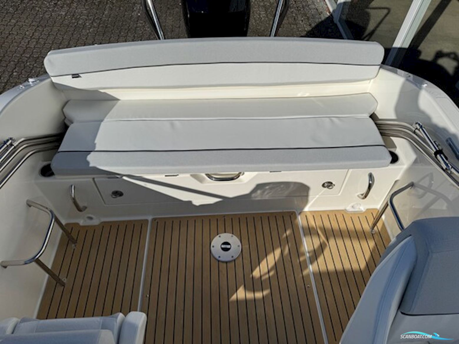 Quicksilver Activ 605 Cruiser Med F150 Mercury-Efi 3,0L XL CF 4 Takt Exclusive Jubilæumsmodel