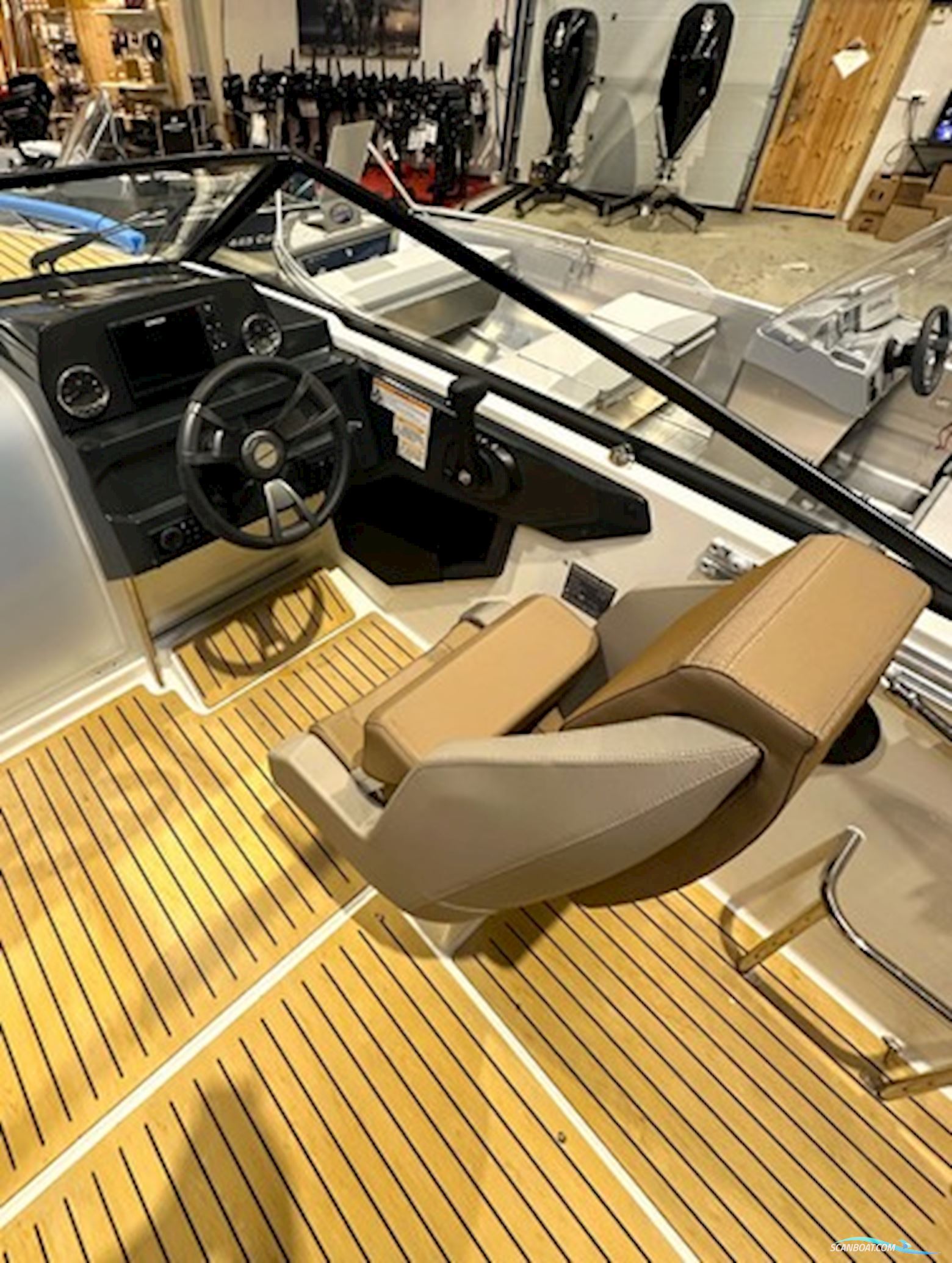 Quicksilver Activ 605 Cruiser med Mercury F150 – Ny båd klar til levering | STÆRKT TILBUD