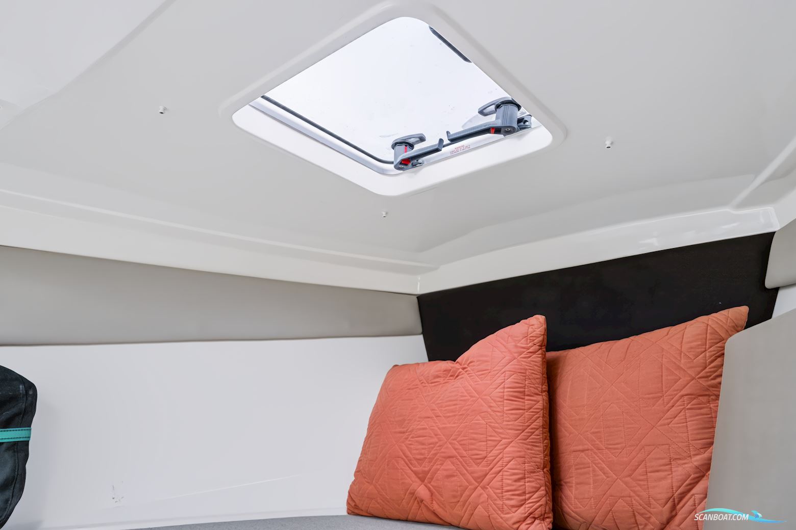 Quicksilver Activ 605 DC