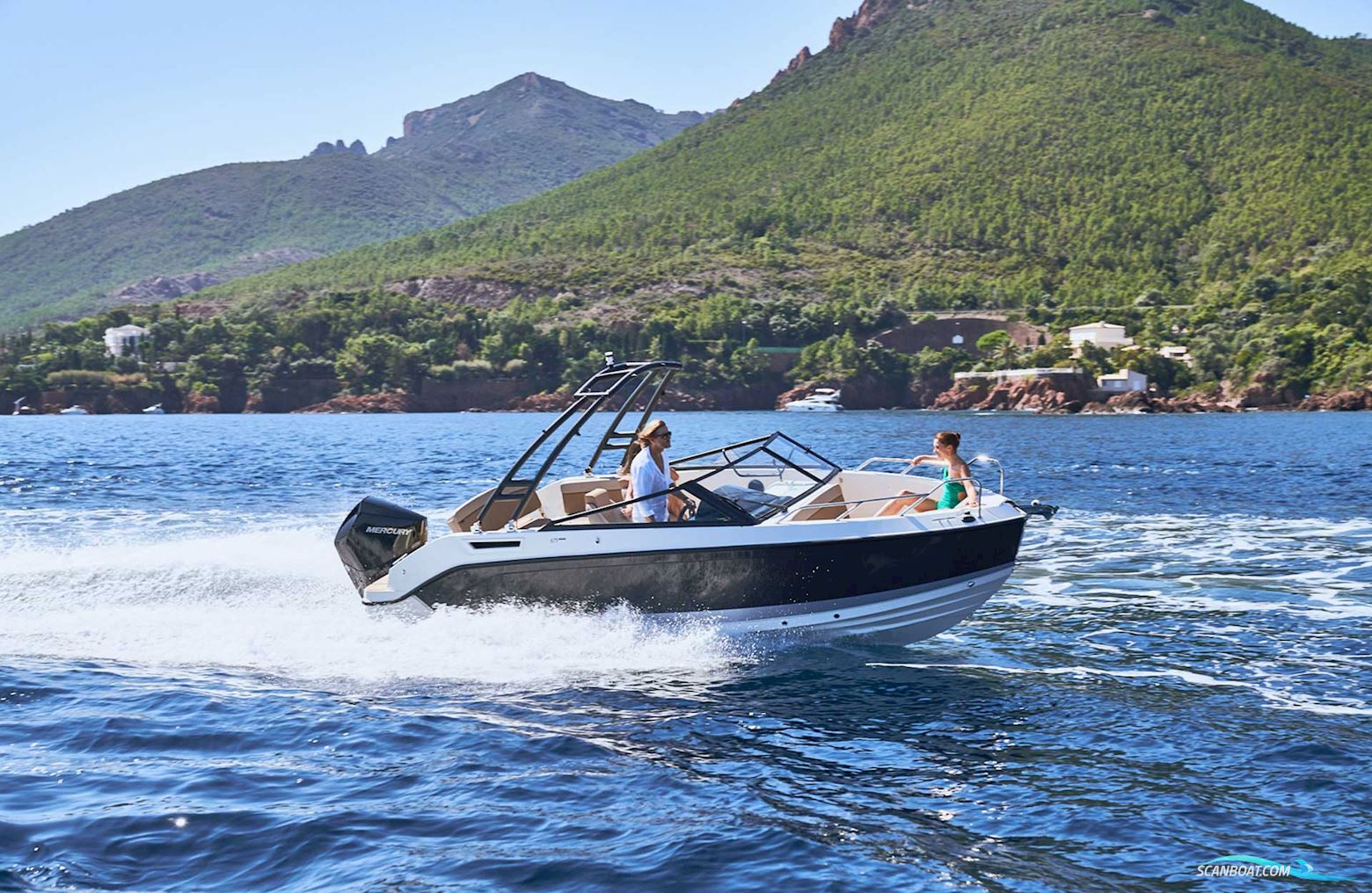 Quicksilver Activ 675 Bowrider