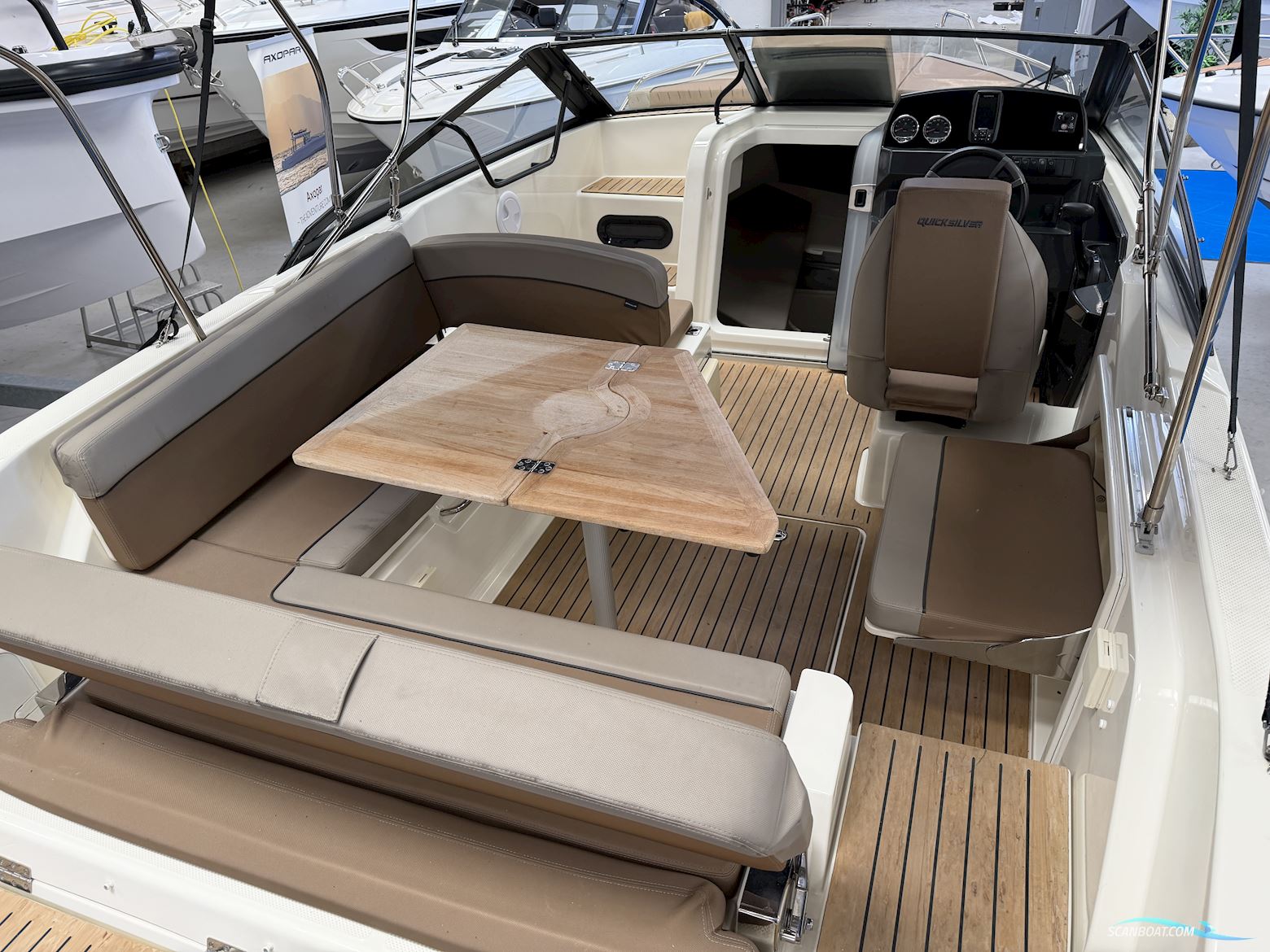 Quicksilver Activ 675 Cruiser