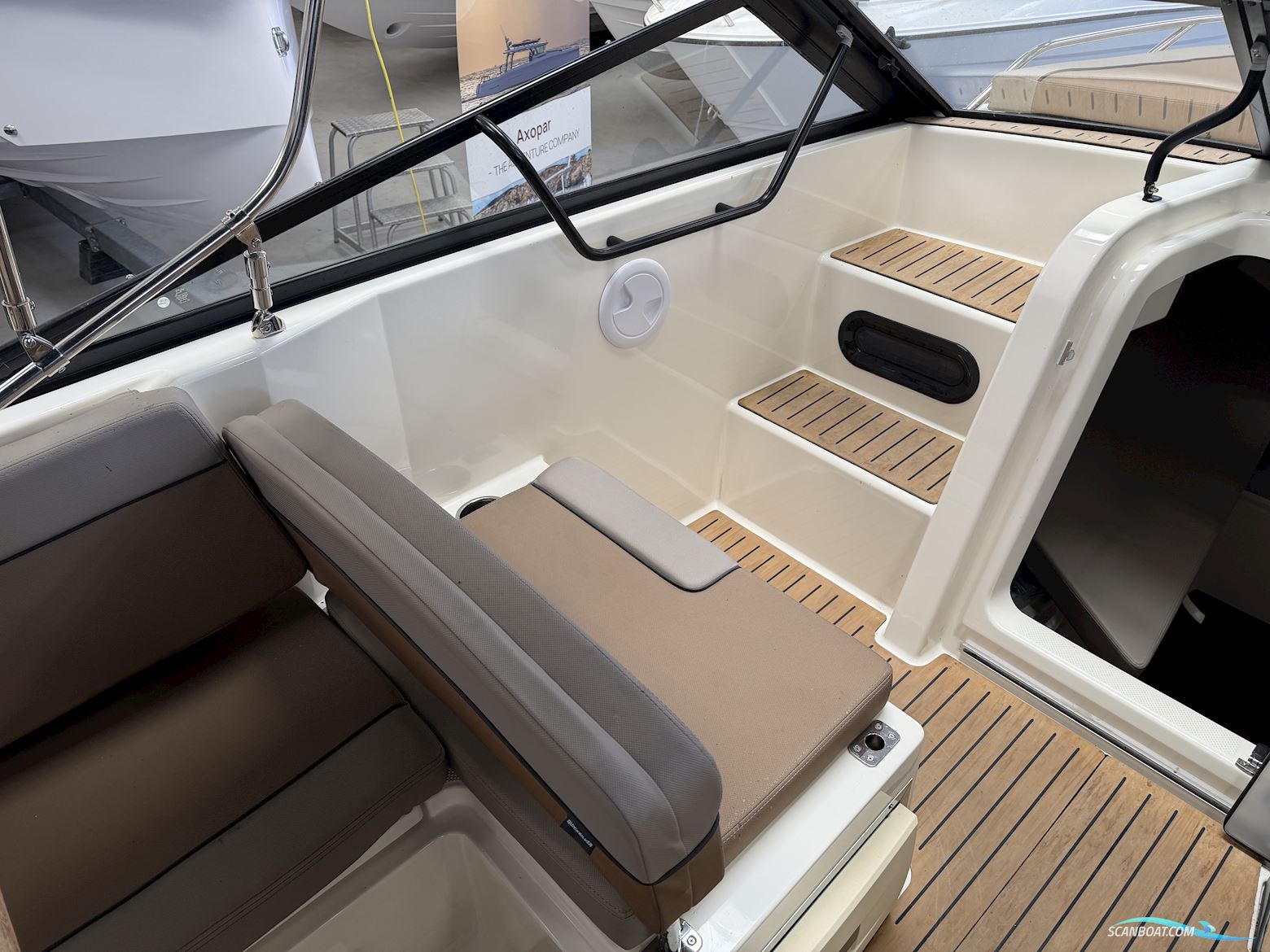 Quicksilver Activ 675 Cruiser