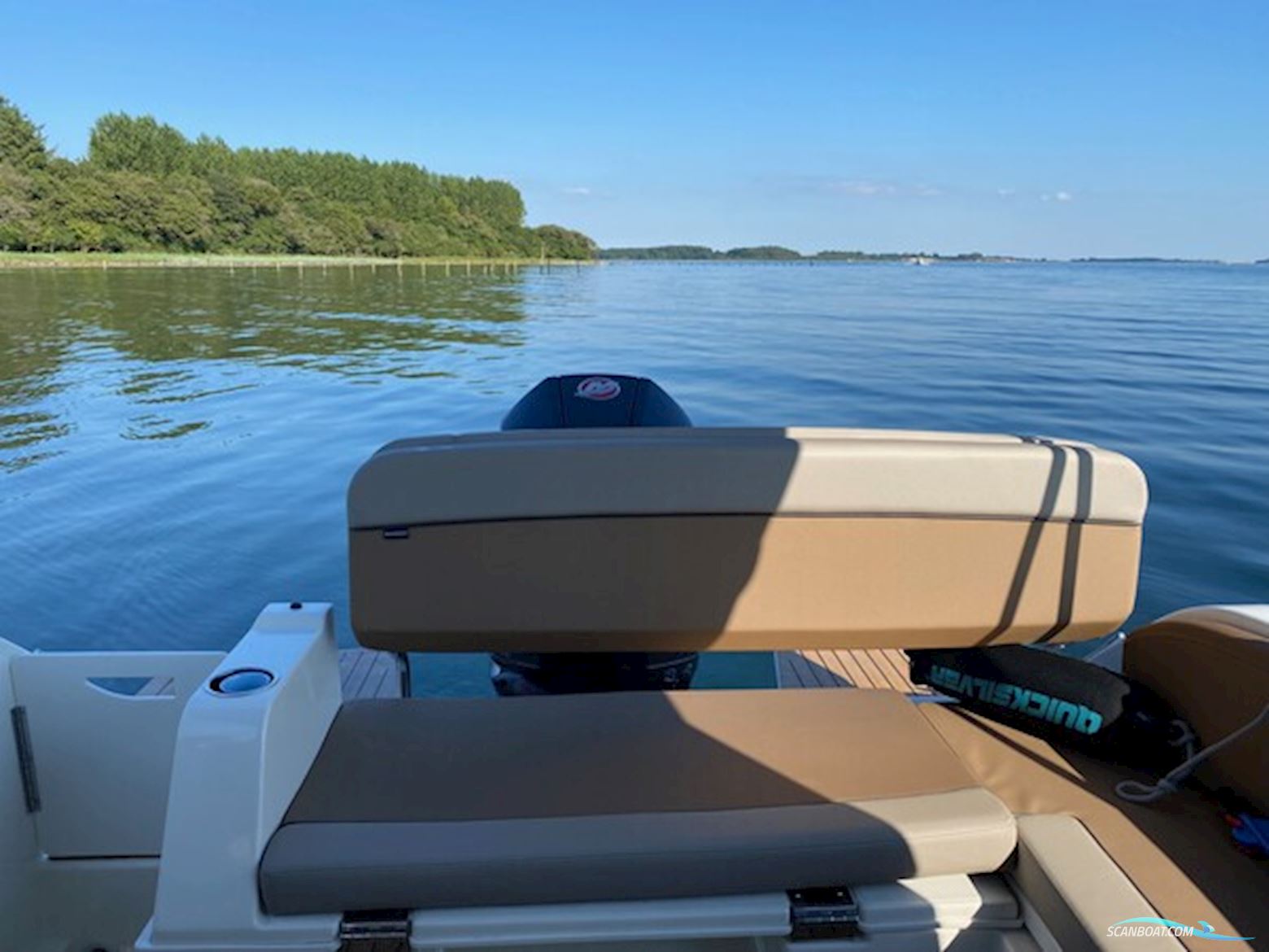 Quicksilver Activ 675 Weekend med F200 Mercury DS XL V6 - med flot udstyr - TILBUD