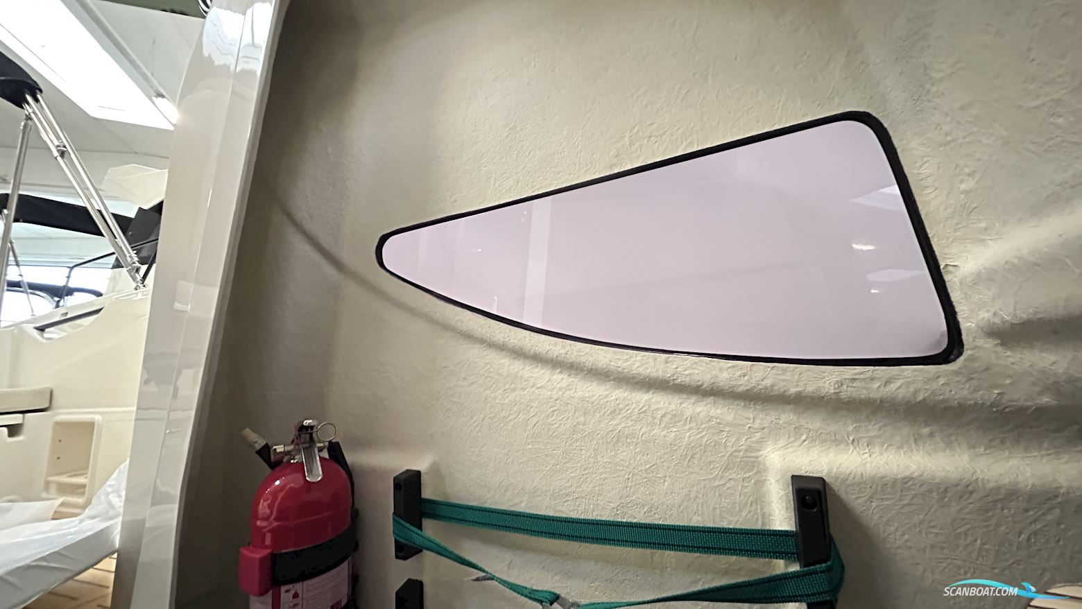 Quicksilver Activ 705 Open