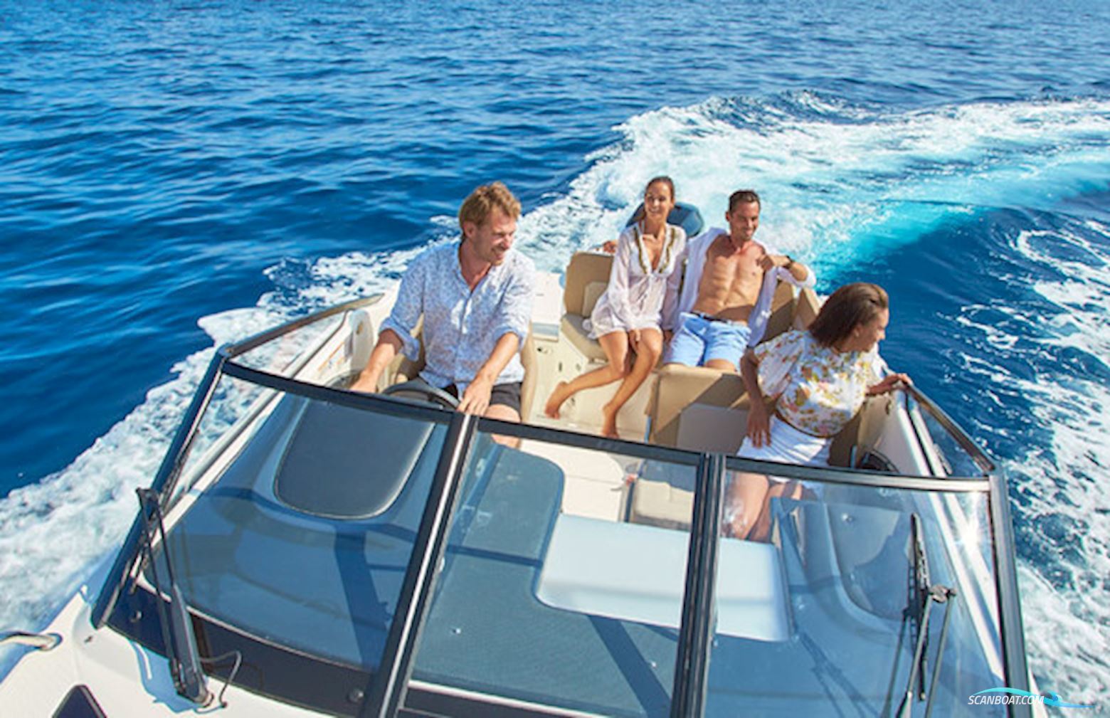 Quicksilver Activ 755 Cruiser Med F225 Mercury-Efi 4 Takt XL V6 - Inkl Udstyr