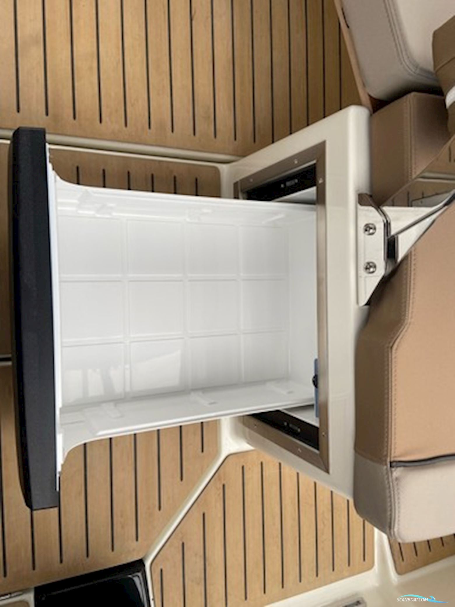 Quicksilver Activ 755 Cruiser, Mercury Verado 300 HK V8...Solgt