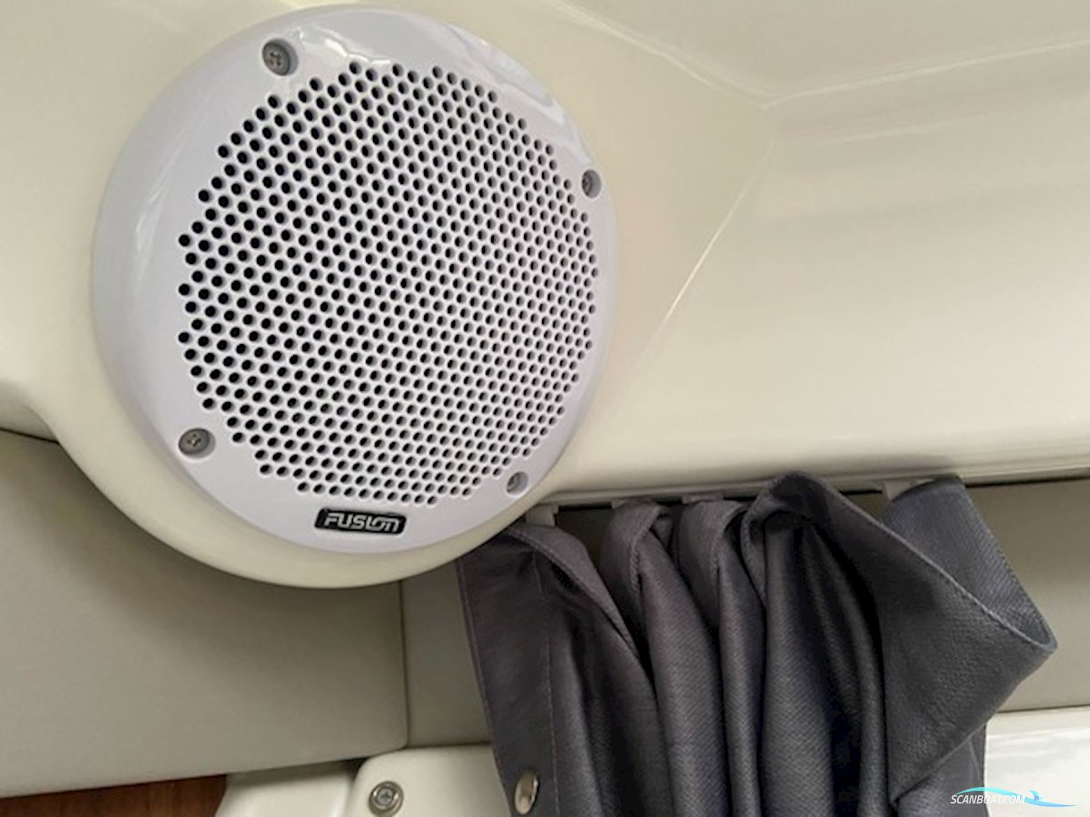 Quicksilver Activ 755 Cruiser, Mercury Verado 300 HK V8...Solgt