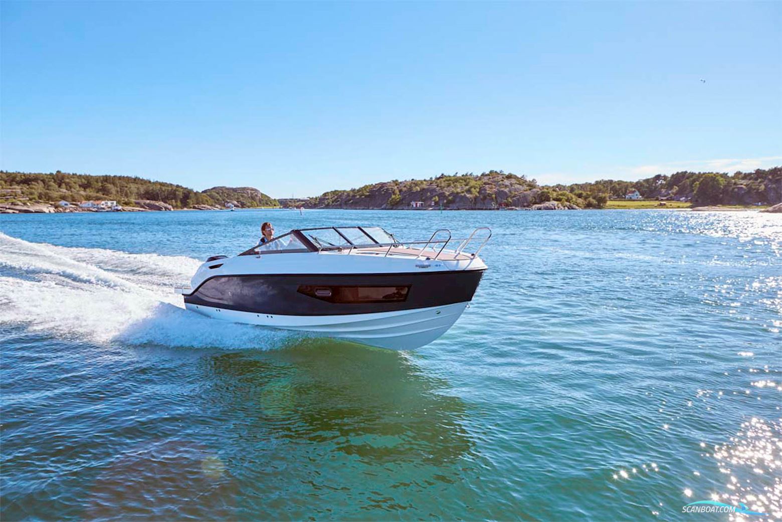 Quicksilver Activ 755 Cruiser