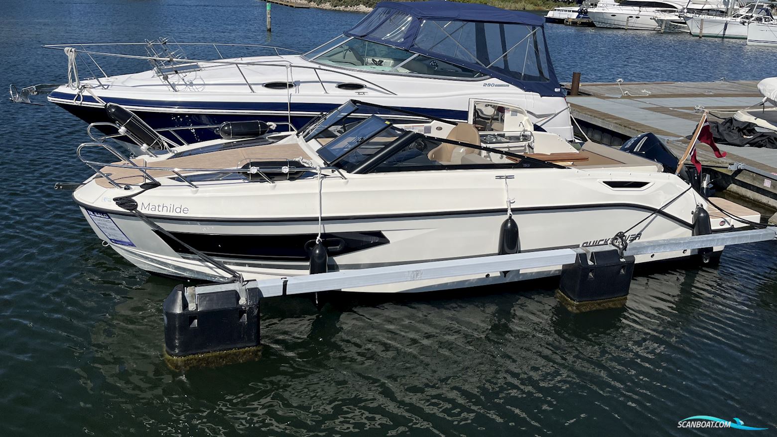 Quicksilver Activ 755 Cruiser