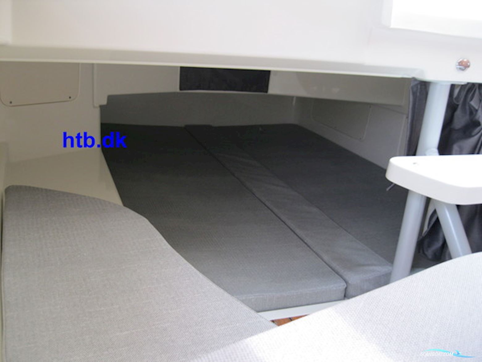 Quicksilver Activ 805 Cruiser m/Mercury F400 hk V10 Verado