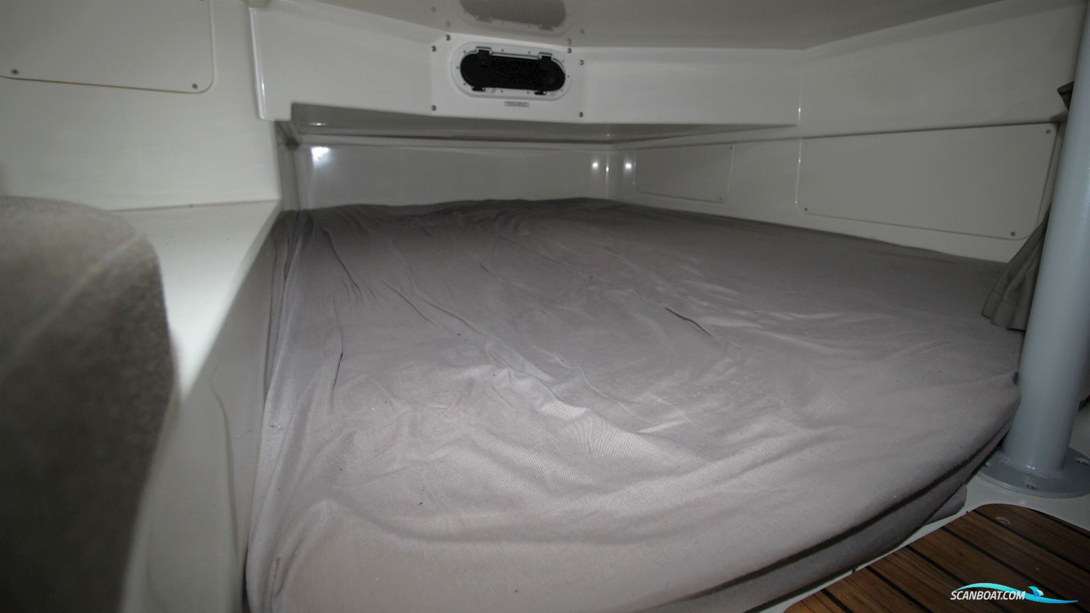 Quicksilver Activ 805