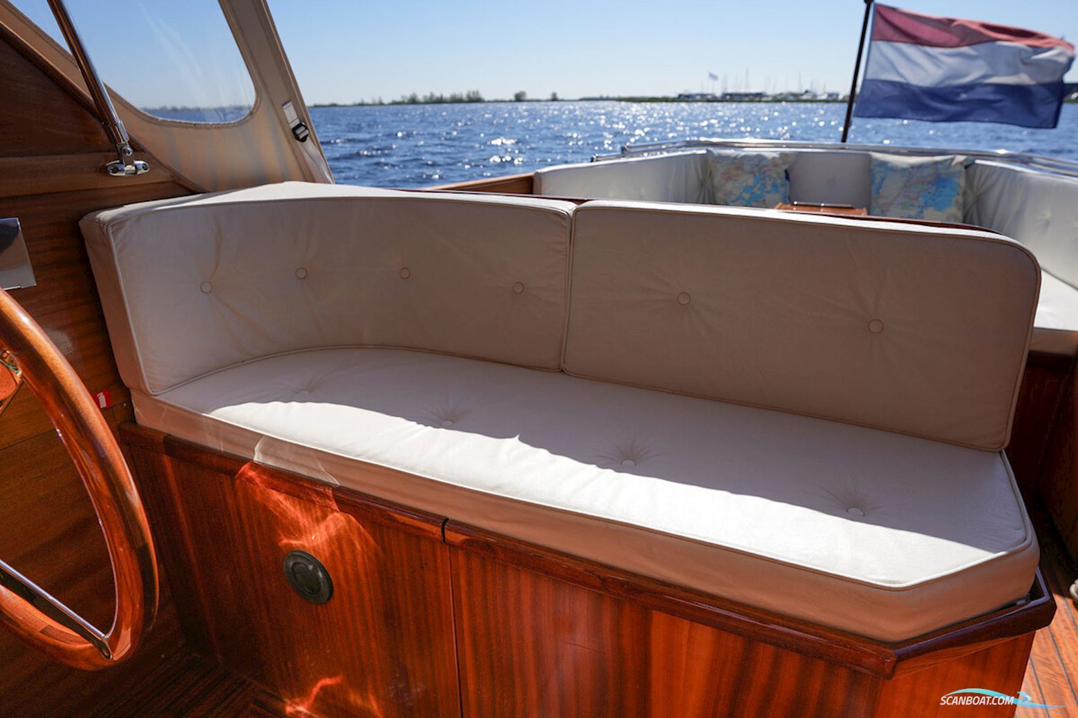 Rapsody 29 OC-F Oyster White Limited Edition