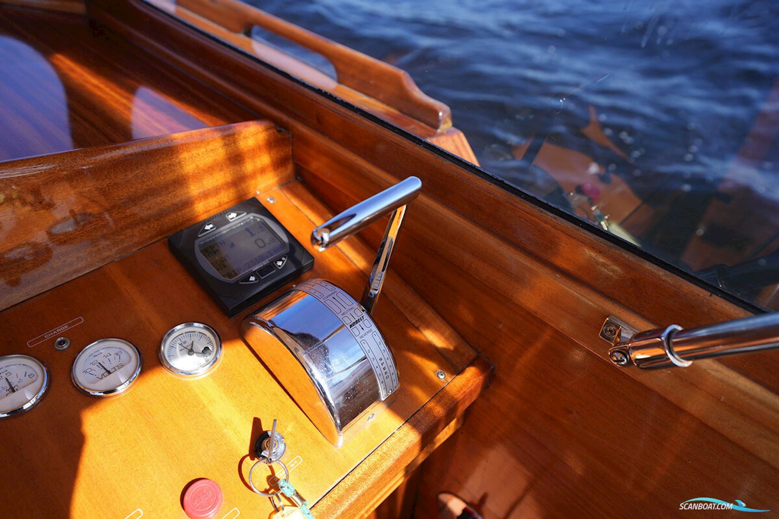 Rapsody 29 OC-F Oyster White Limited Edition