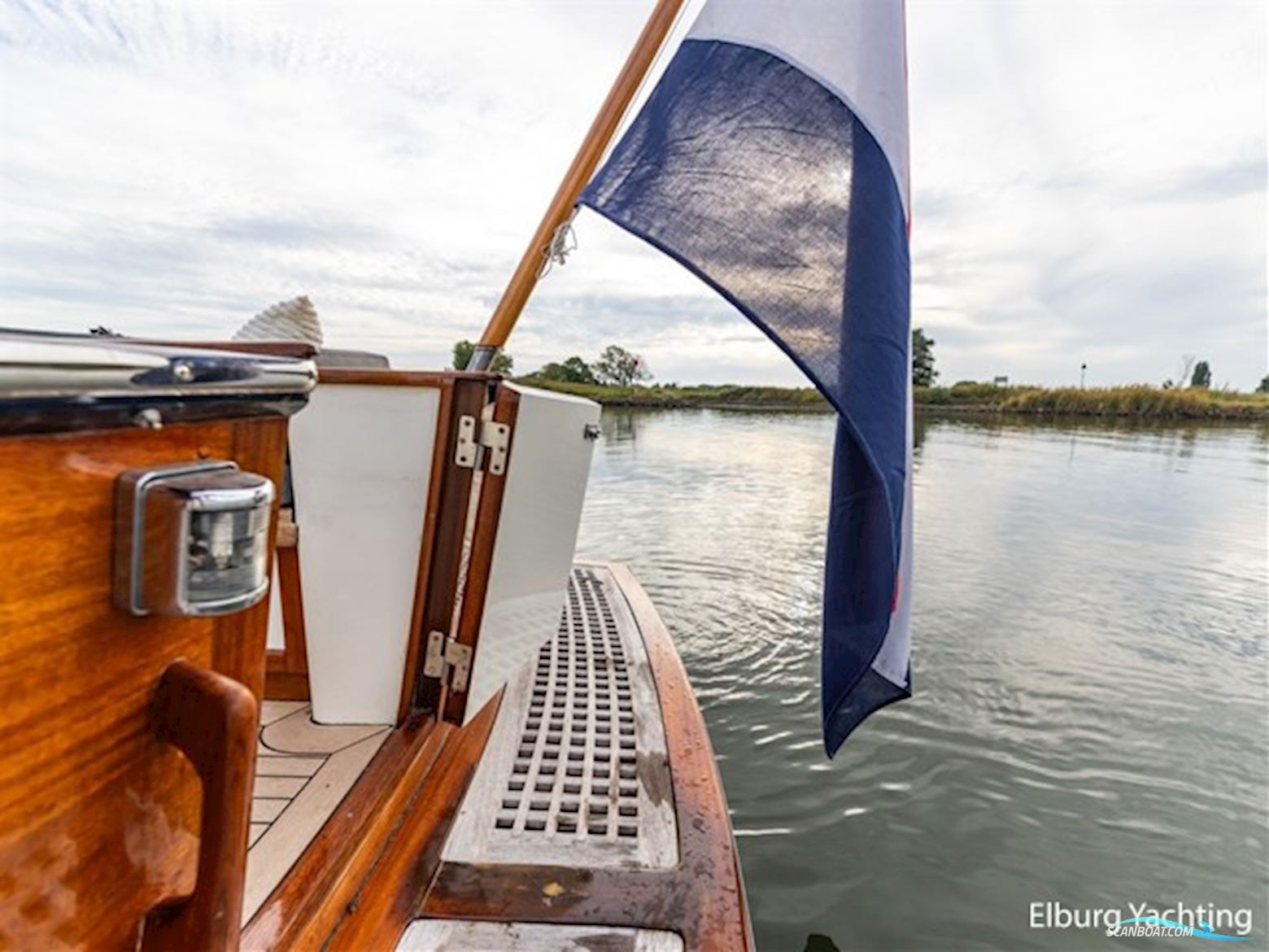 Rapsody 40 Offshore