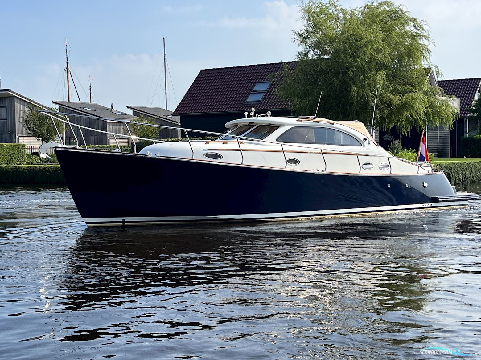 Rapsody R36 Motorbåt 2008, med Volvo Penta motor, Holland