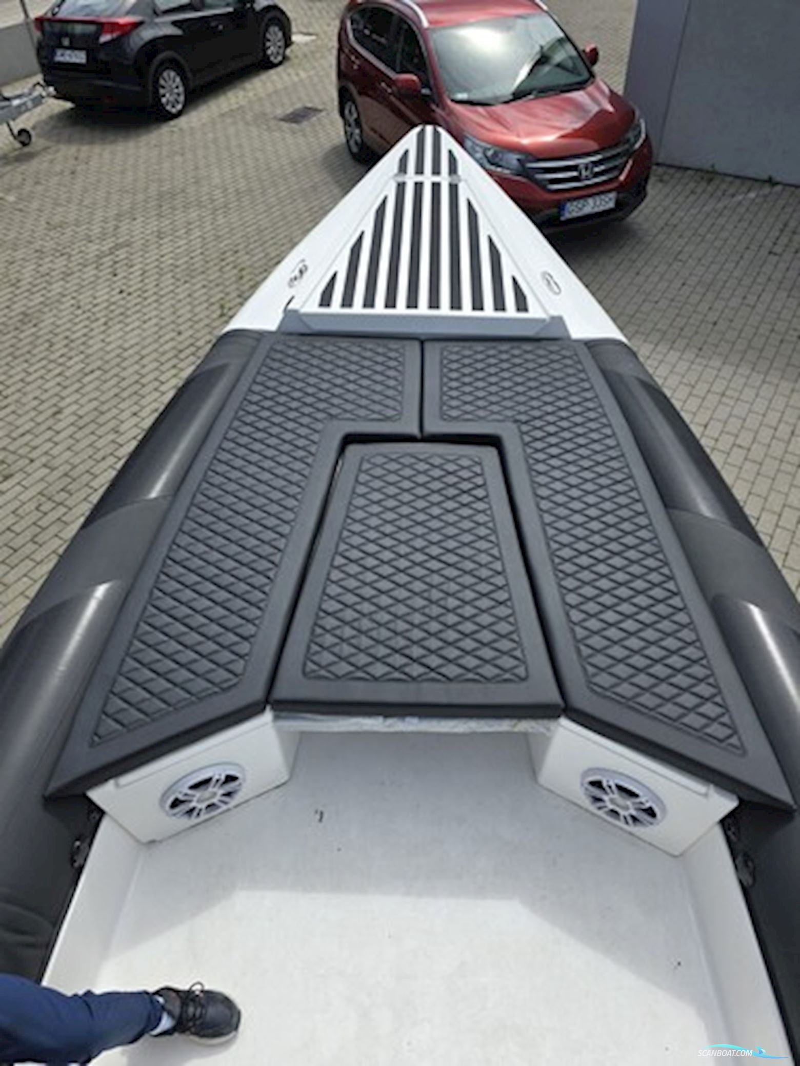 RavenRib 9m Mercury Racing 450R