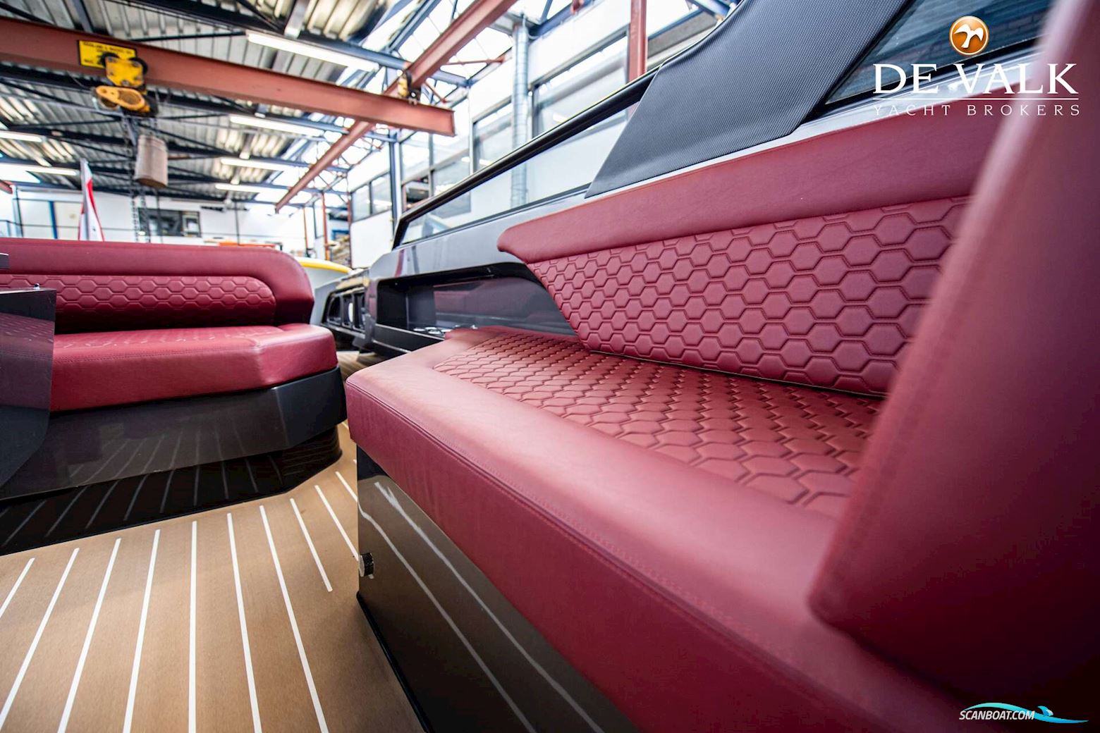 Reborn 38 Cabin