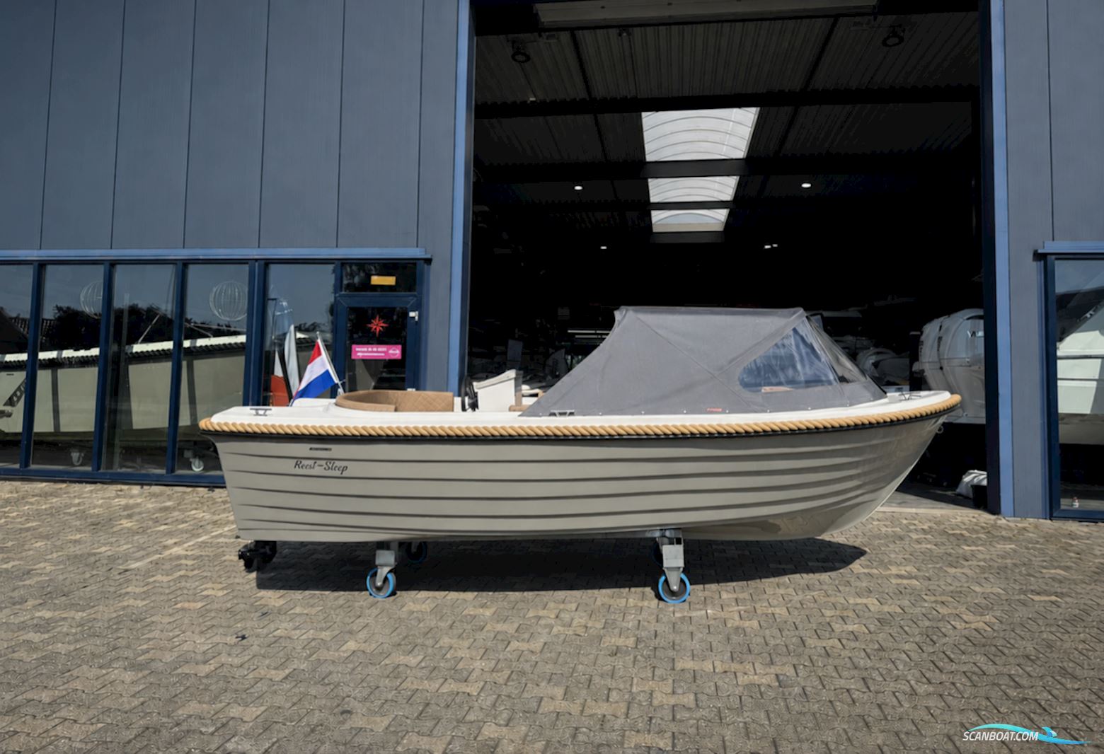 Reest Sloep 520 Classic Direct Leverbaar! Motorbåt 2025, med Suzuki motor, Holland