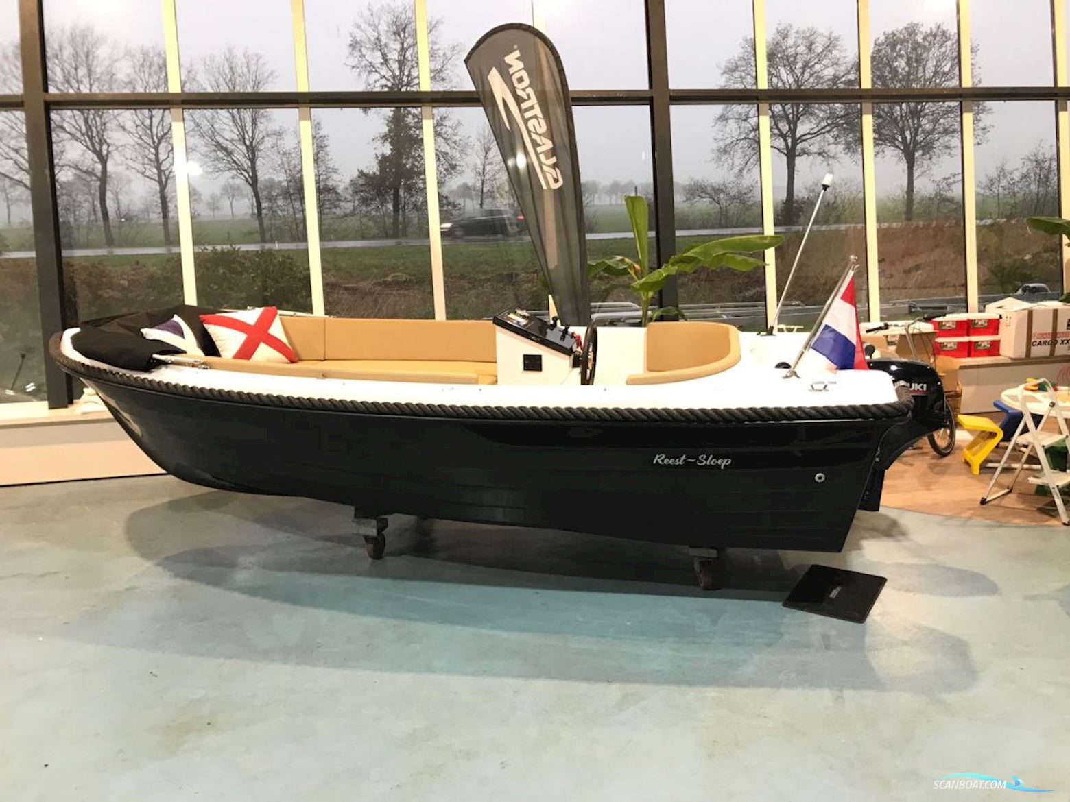 Reest Sloep 520 Classic Motorbåt 2025, med Suzuki motor, Holland