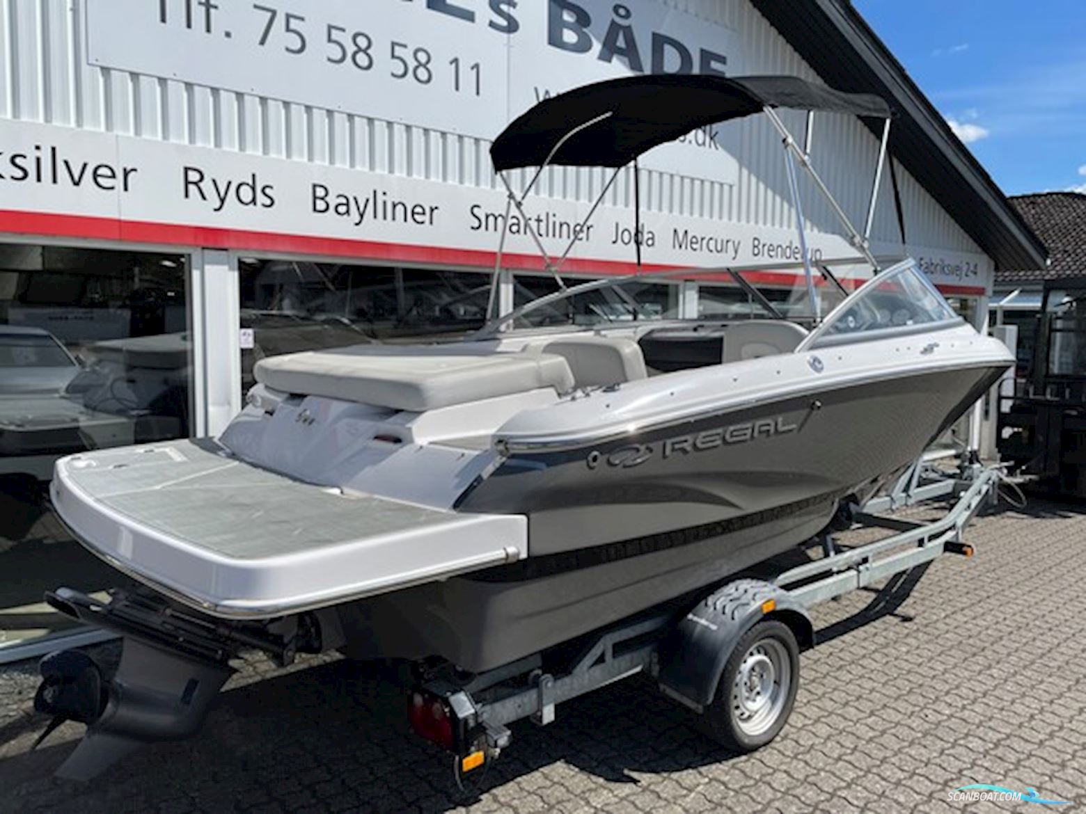 Regal 1900 ES med 200 hk Volvo Penta V6 og Brenderup bådtrailer - SOLGT