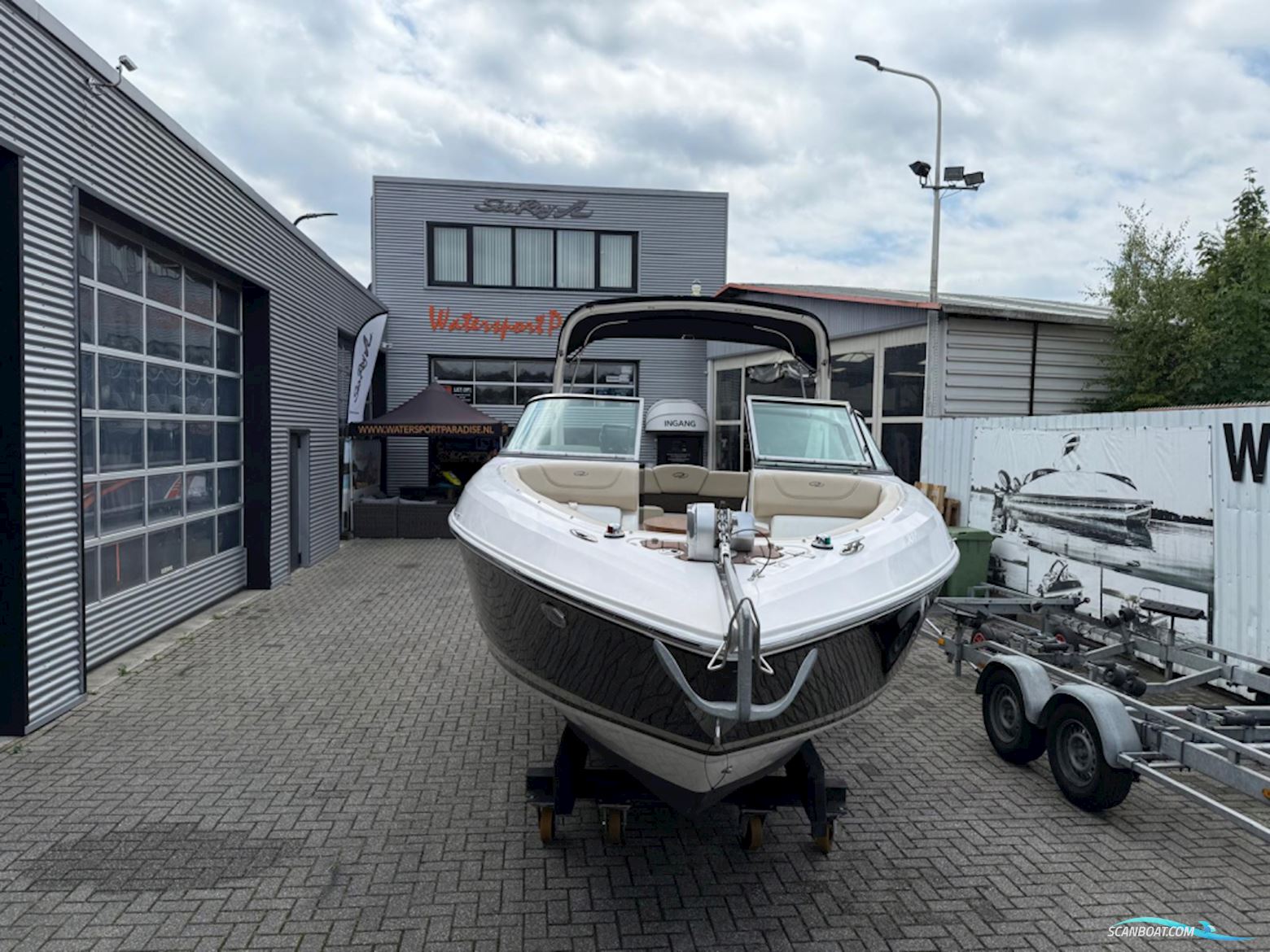 Regal 2500 Bowrider