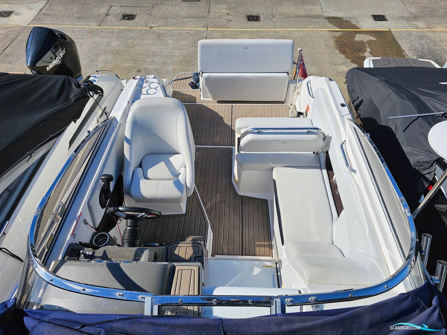 Regal 2565 Window Express