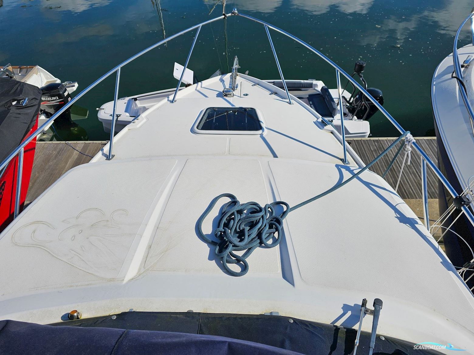 Regal 2565 Window Express