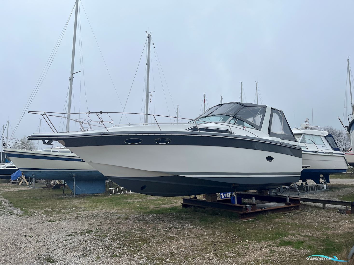 Regal Commodore 280
