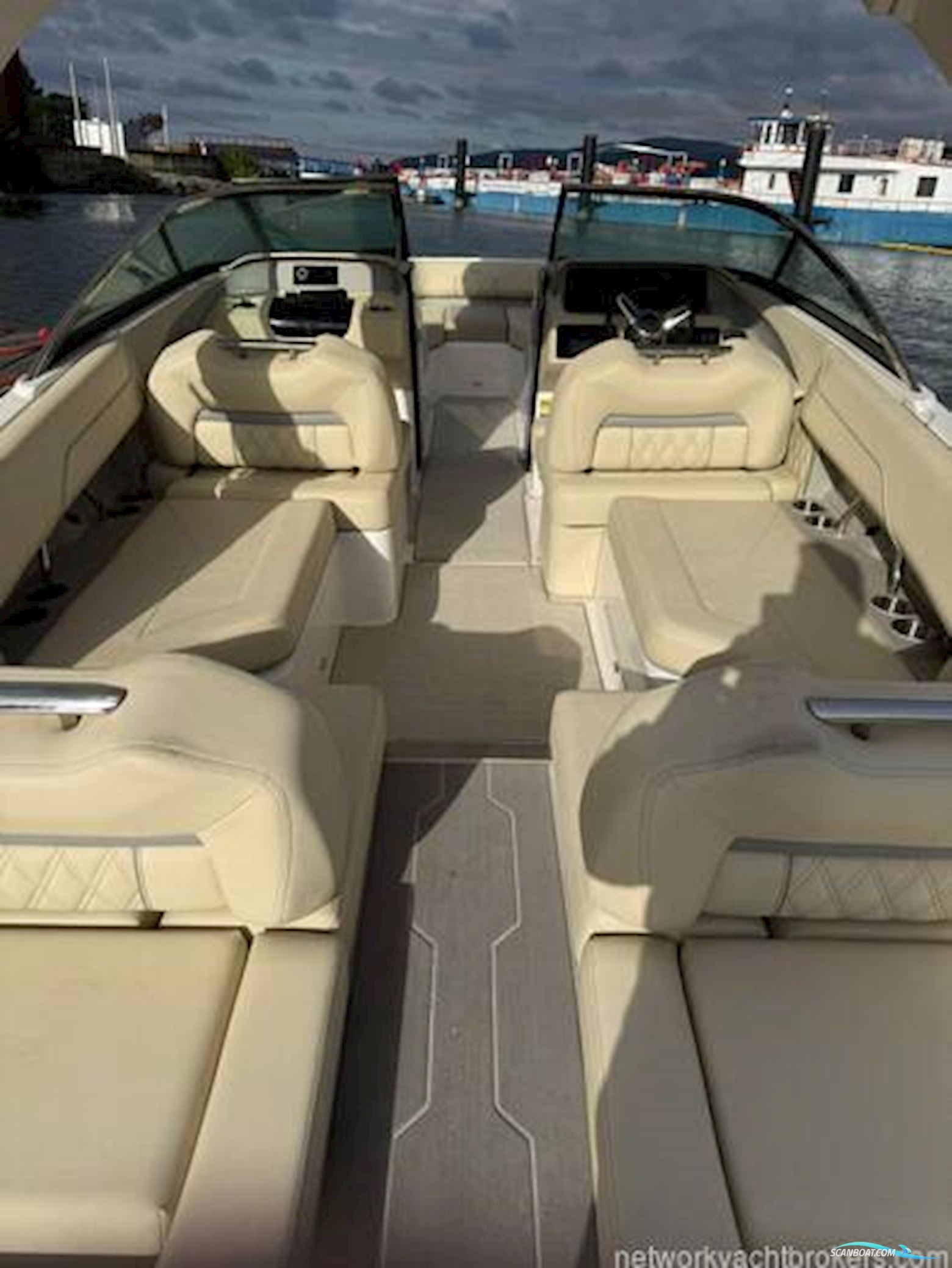 Regal LS4 Surf