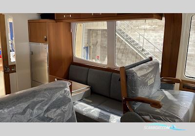 Rhéa 34 Trawler Motorbåt 2024, Frankrike