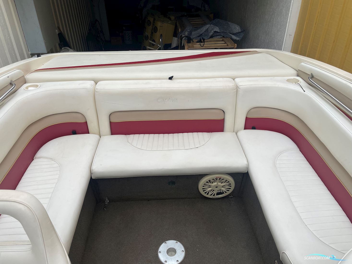 Rinker 232 Captiva