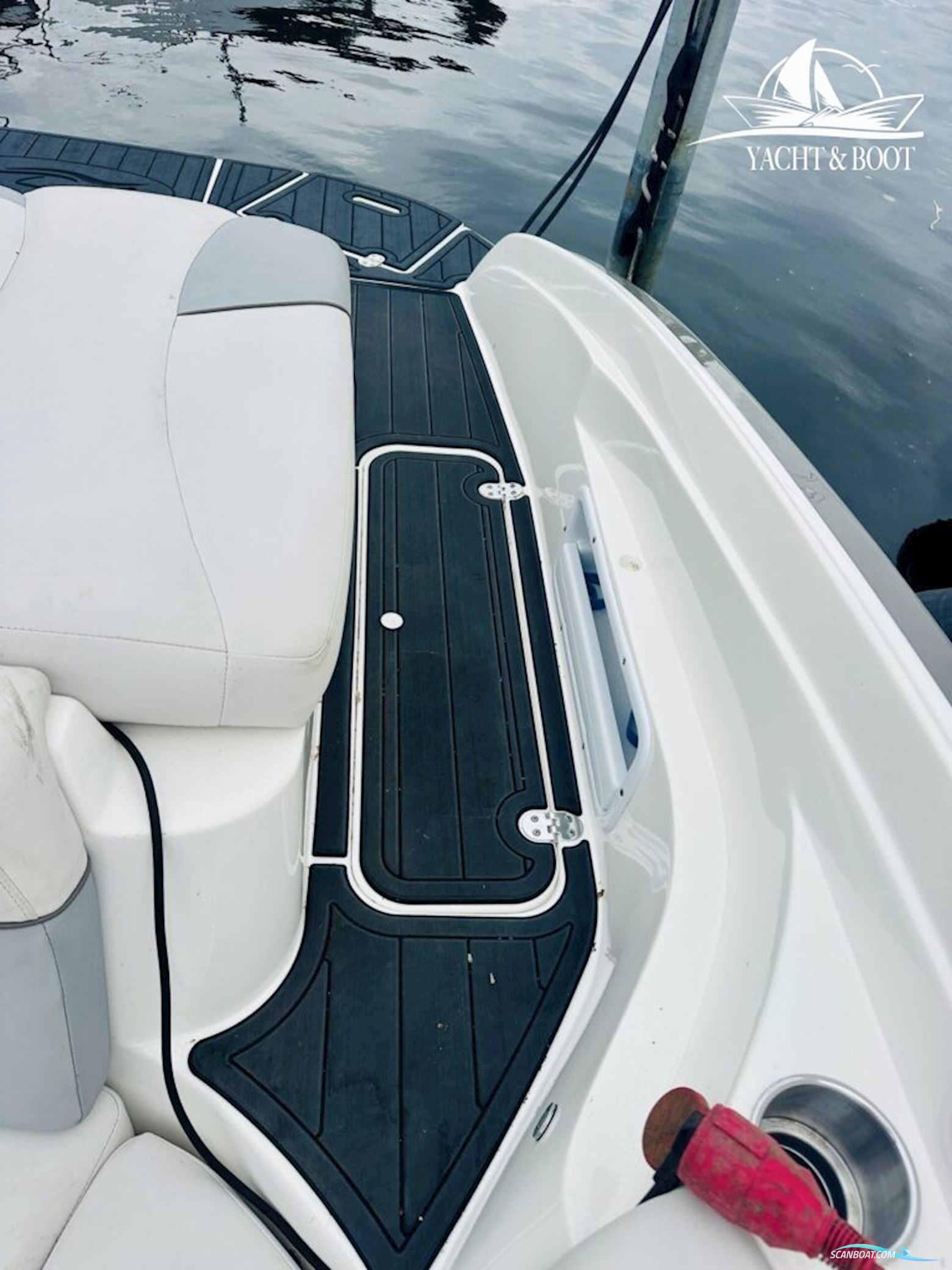 Rinker 246 Captiva