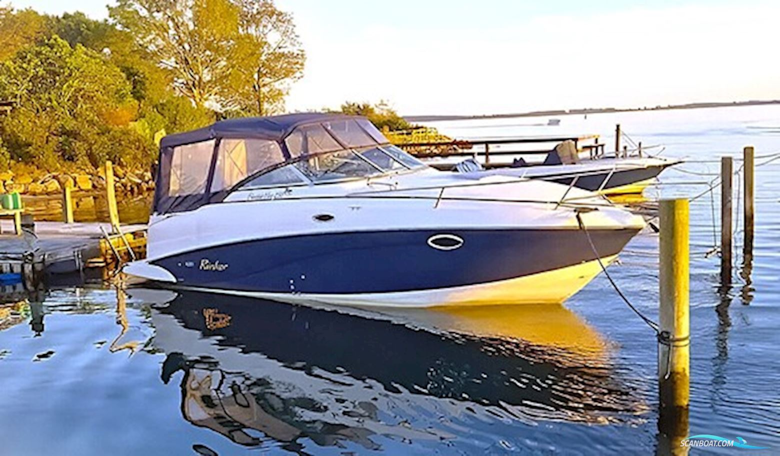 Rinker 27 Fiesta Vee, Volvo Penta 5.7 (Ferskvandskølet) Motorbåt 2005, med Volvo Penta motor, Danmark