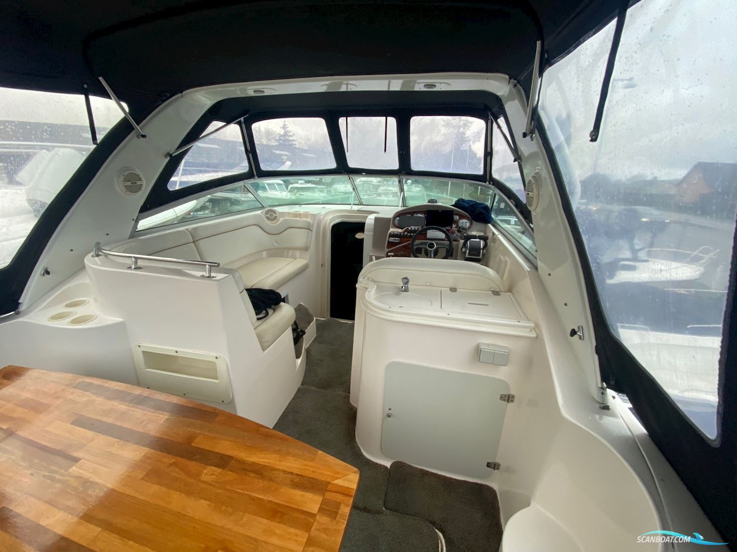 Rinker 290 Fiesta Wee