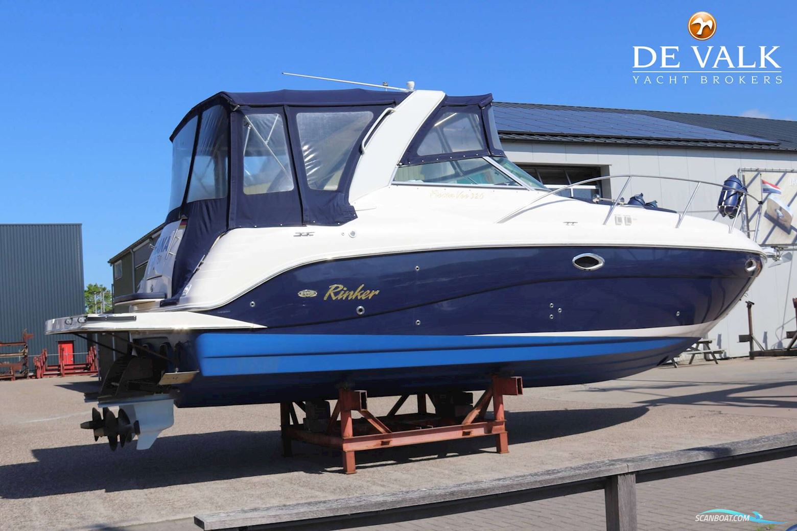 Rinker Fiesta Vee 320