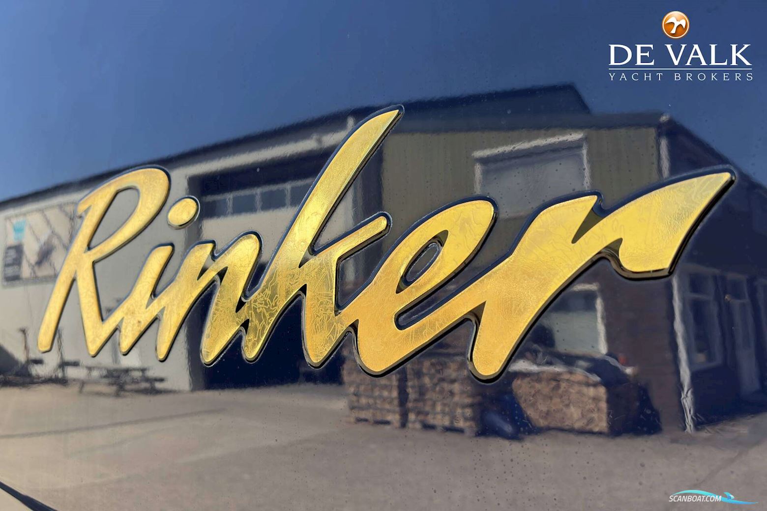 Rinker Fiesta Vee 320