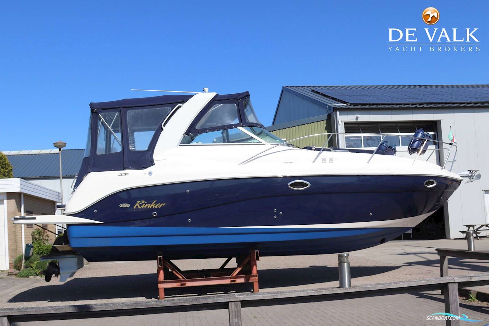 Rinker Fiesta Vee 320
