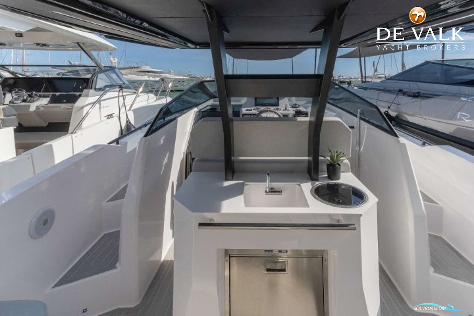 Rio Yachts Daytona 35