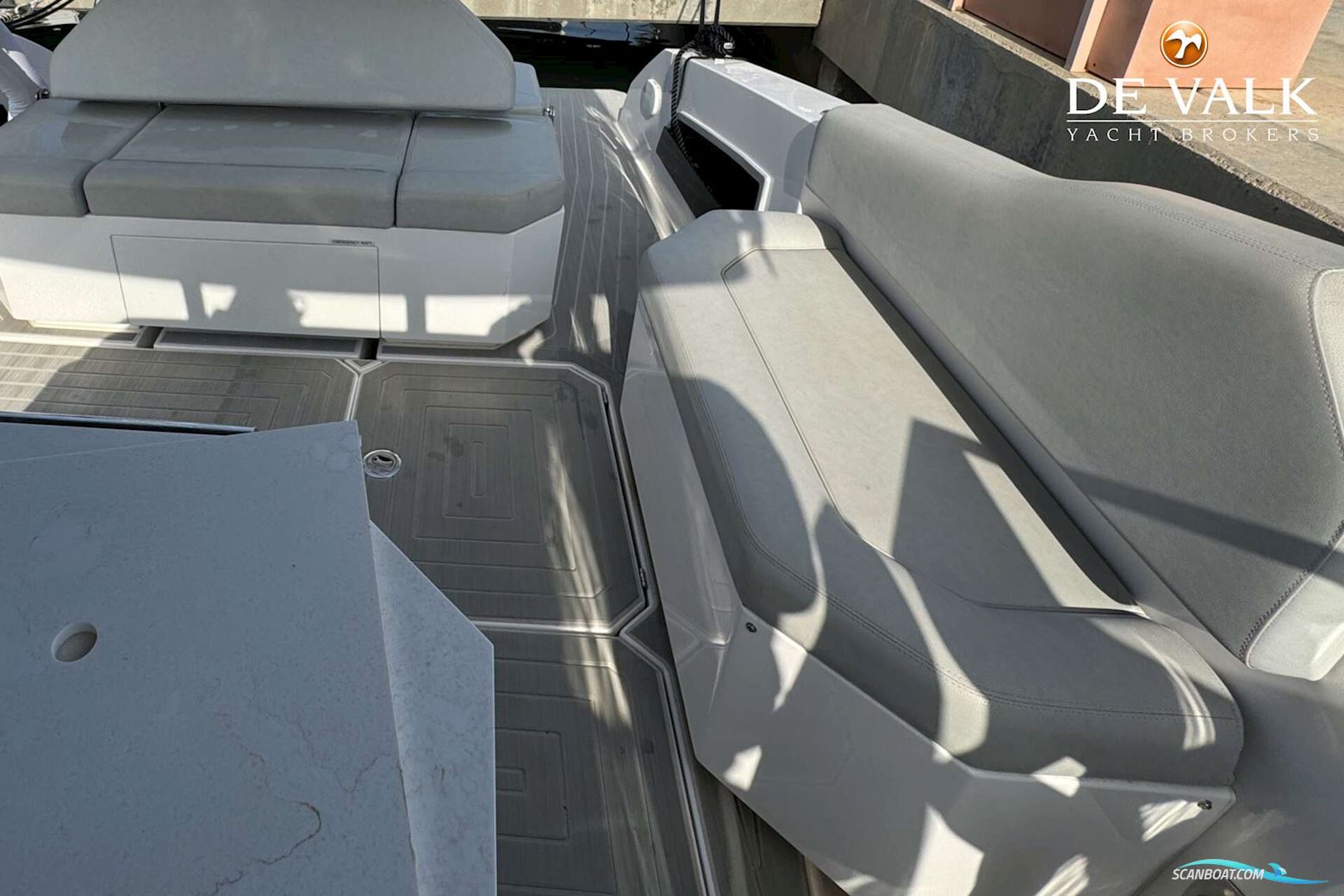 Rio Yachts Daytona 35