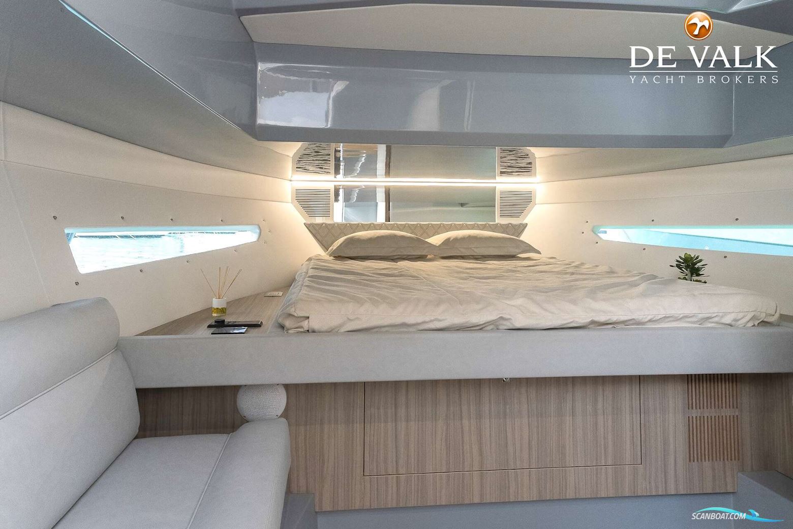 Rio Yachts Daytona 35