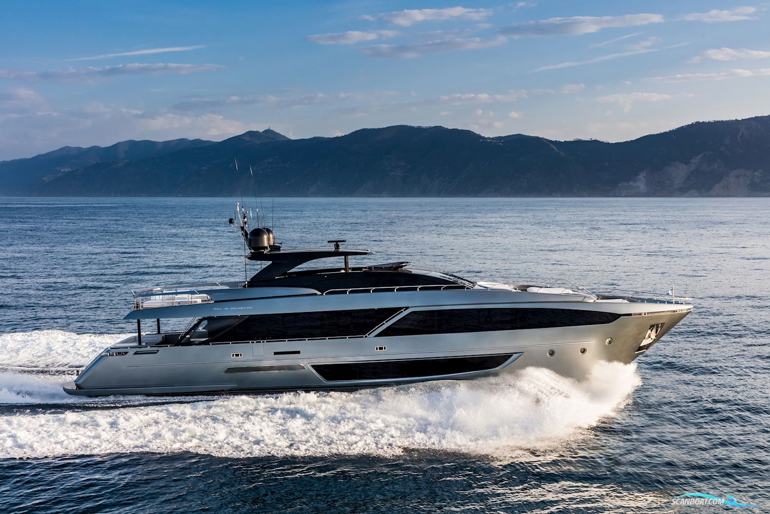 Riva 110′ Dolcevita