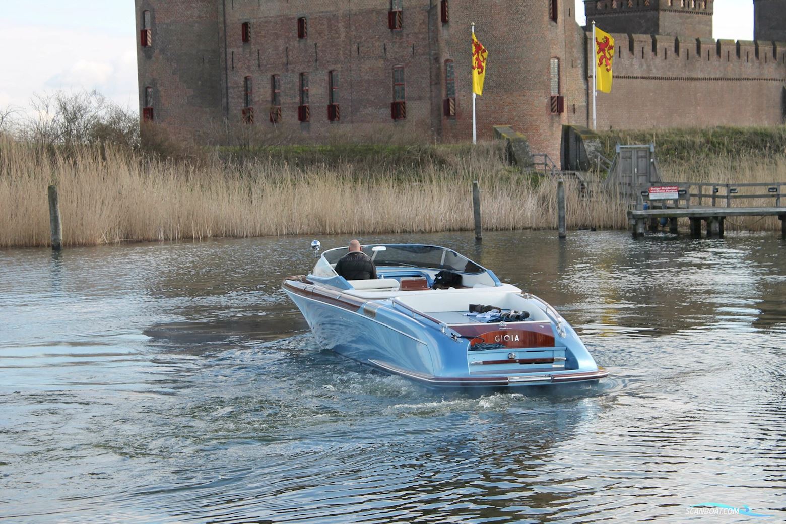 Riva 33 Aqua Super