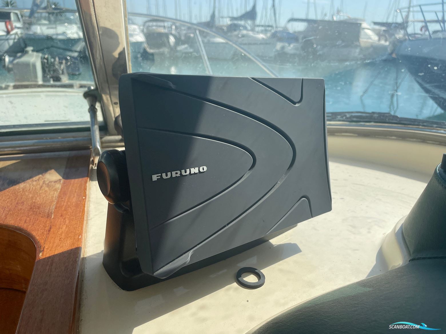 Riva Betram Sport Fish 25