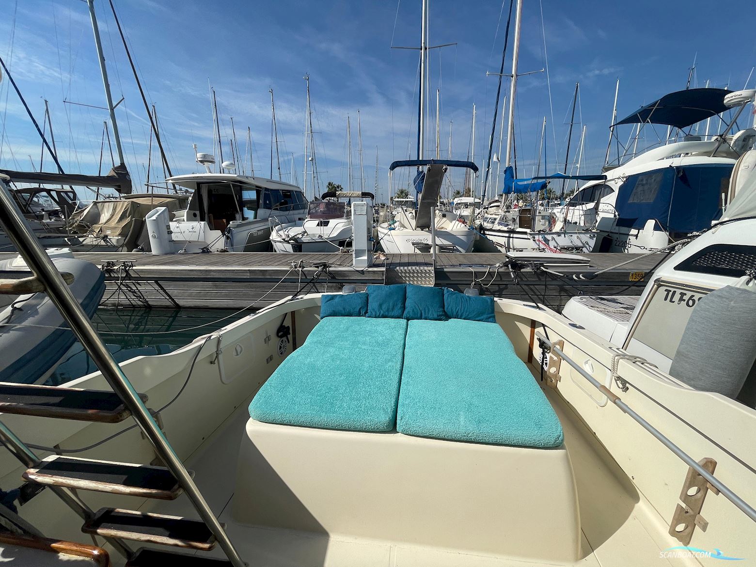 Riva Betram Sport Fish 25