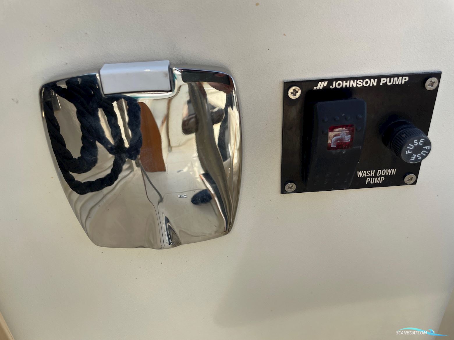 Riva Betram Sport Fish 25